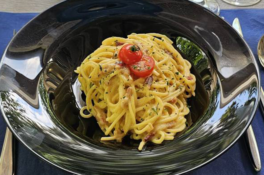 Spaghetti a la Carbonara